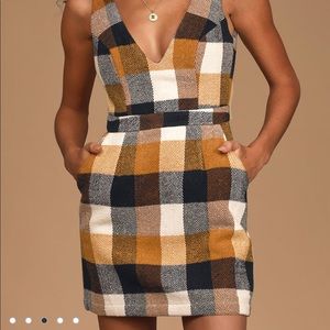 Lulus classic mini plaid sleeveless dress size M